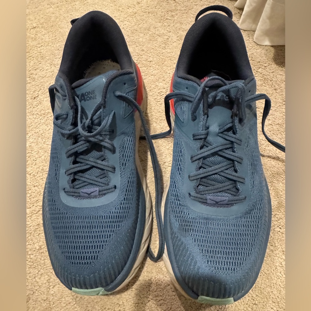 Men’s Hokas